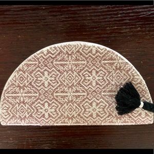 Clutch bag with tassel!